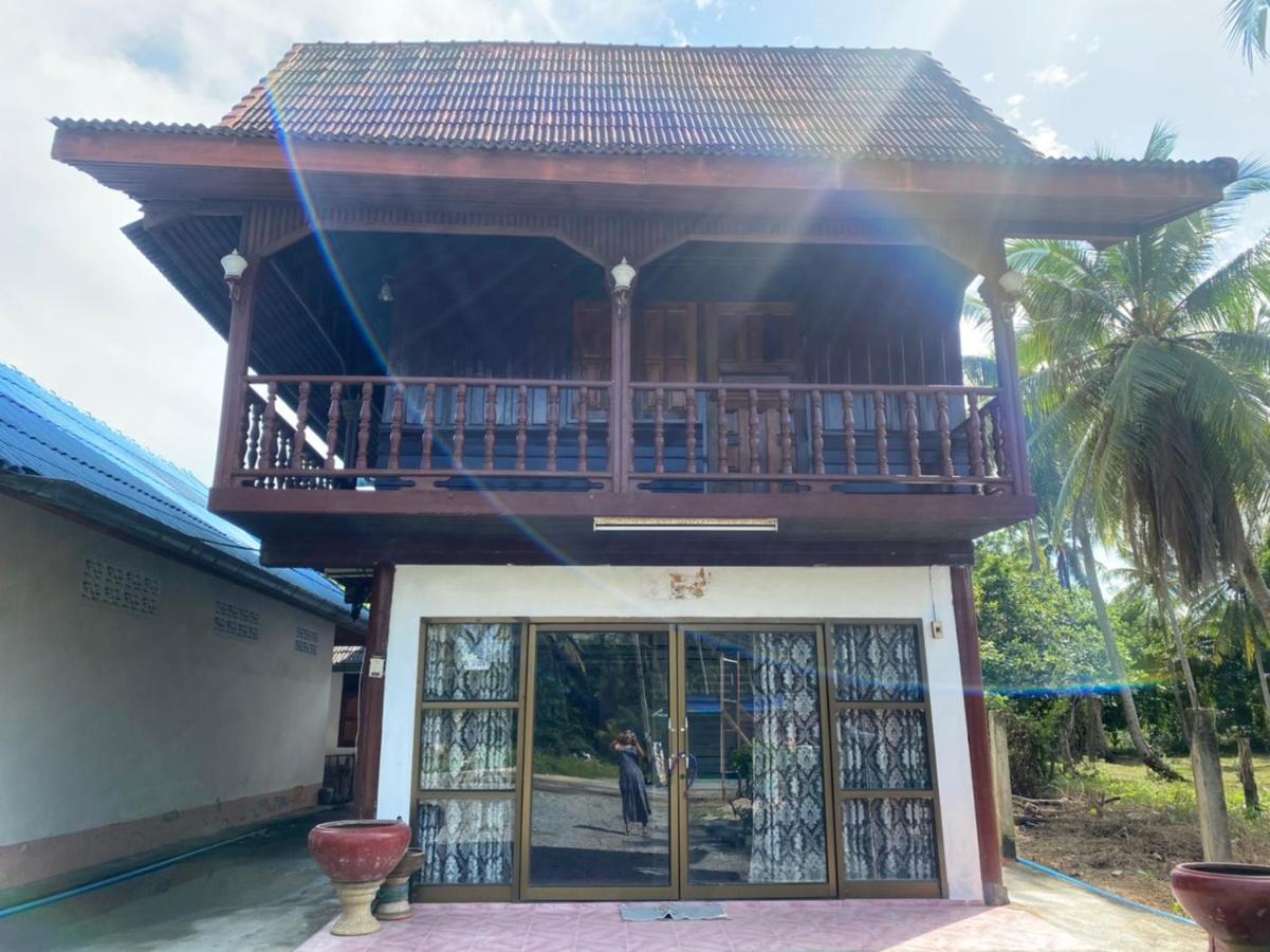 Hôtel Reindeer House Wat Chedi à Sichon Extérieur photo